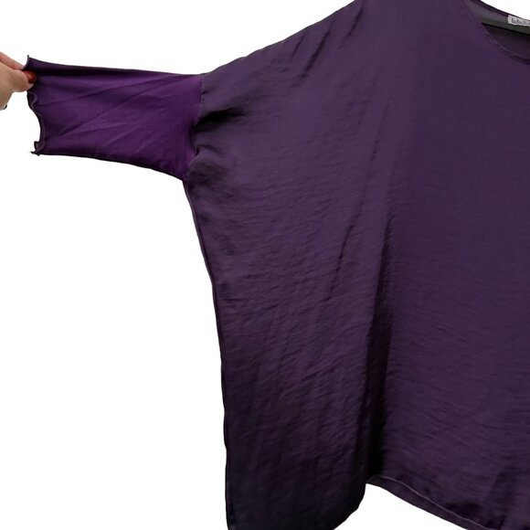 Tutu & Lilli Deep Purple Bella Satin Dolman Sleeve Oversized Blouse Top Size M/L - Picture 2 of 5